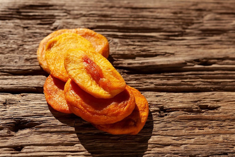 Wholesale Dried Peach Chips Price in Russia