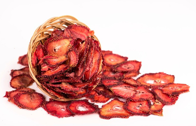 Wholesale Dried Strawberry Chips in Russia