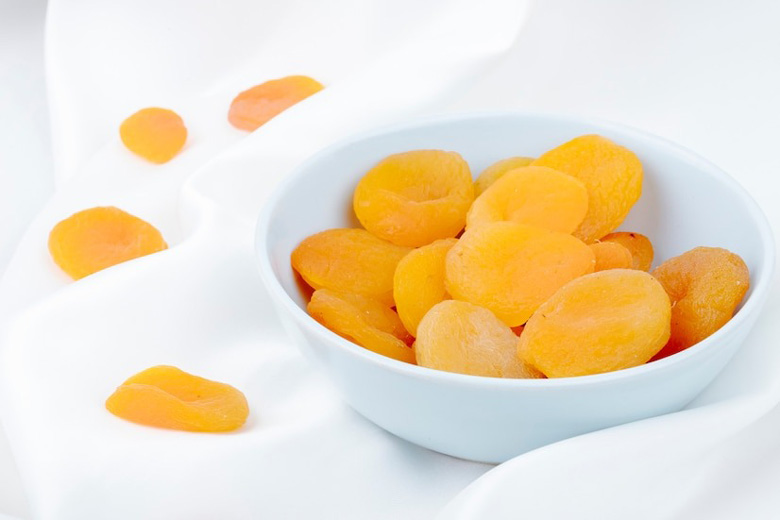 Wholesale Dried Apricot Chips price in Emirates