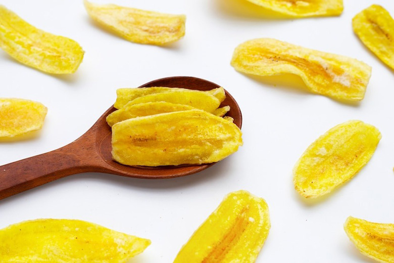 Wholesale Dried Mango Chips in Emirates