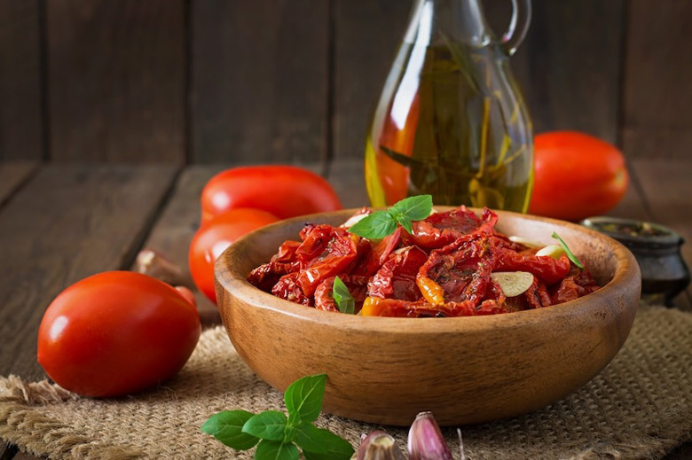 Wholesale Dried Tomato Chips in Emirates